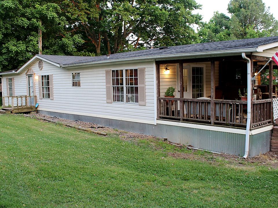 210 Maple St, Adams, TN 37010 Zillow