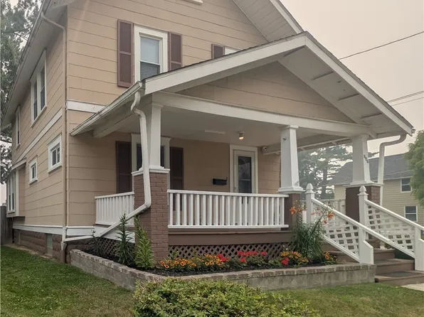526 Grant Ave, Cuyahoga Falls, OH 44221
