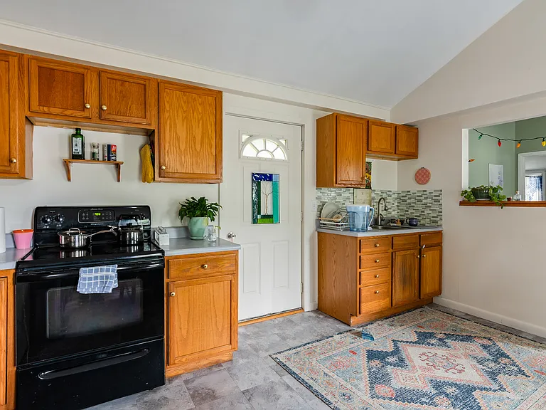 225 Bean Rd #B — Photo 19