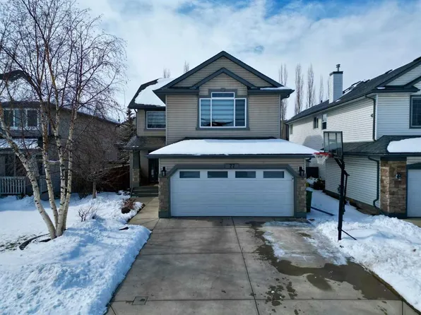 77 E Weston Way SW, Calgary, AB T3H 5N7