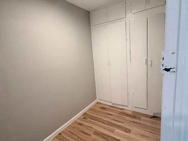 705 Saint Martin Dr — Photo 5