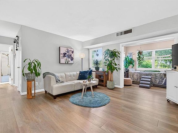 2nd image of 11447 Park Blvd APT 210