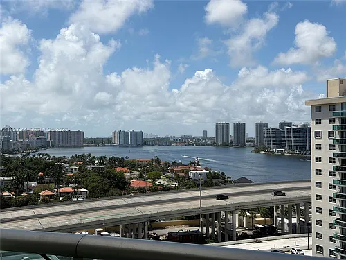 19380 Collins Ave Photo 1