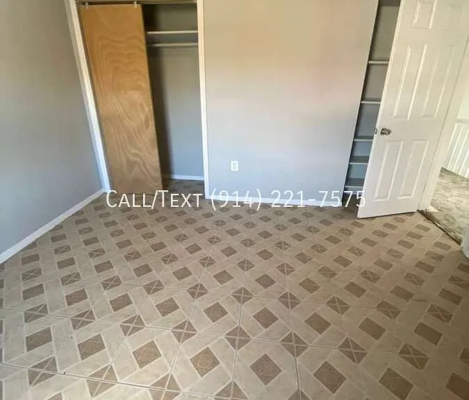 44 Vineyard Ave #1 — Photo 10