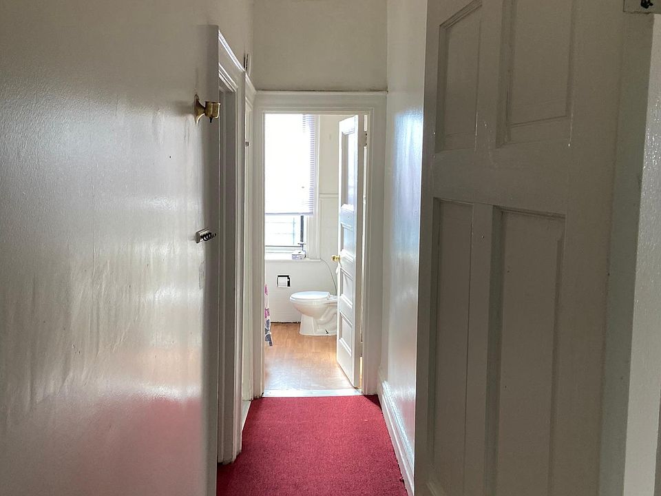 1st image of 2303 Loring Pl N Floor 3