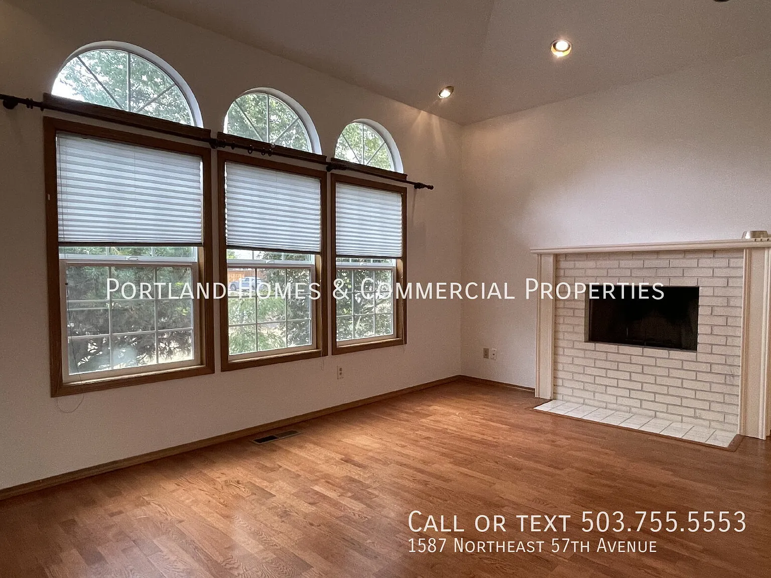 Classic 3-Bedroom Home with Large Yard & Attached 2-Car Garage — Photo 4