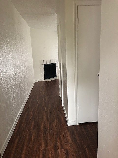 1st image of 102 Lake Meadows Dr
