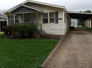 458 Ramona Ave, Elgin, IL 60120