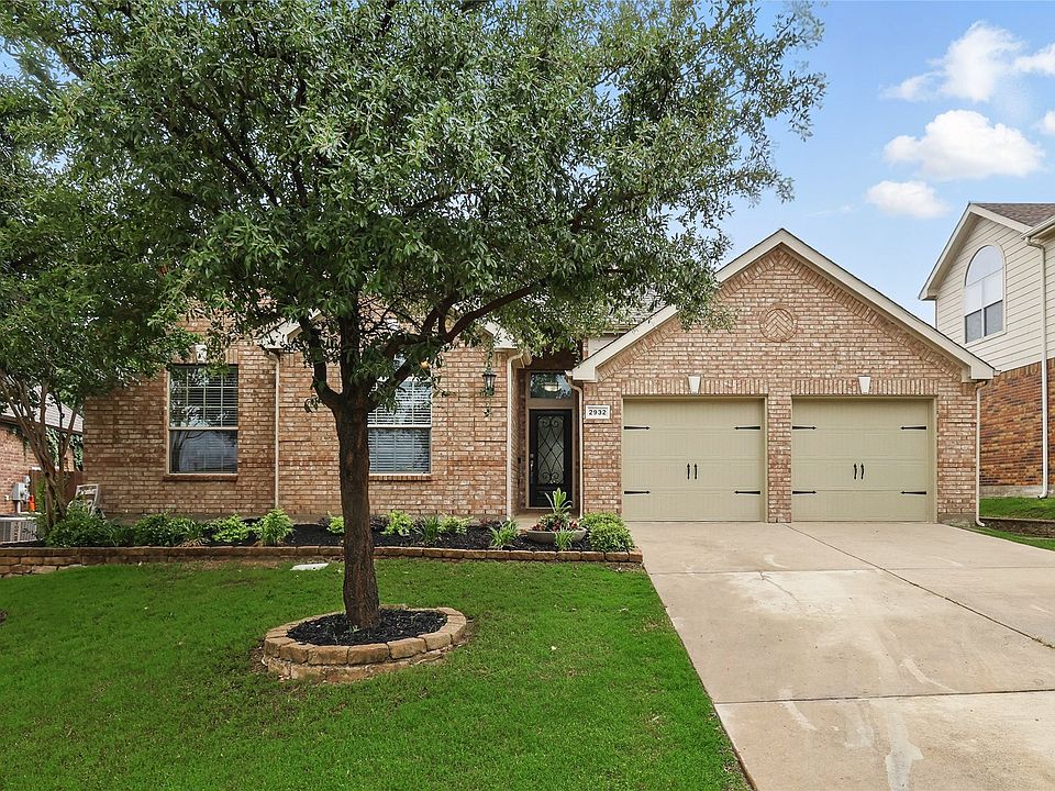 1st image of 2932 Softwood Cir
