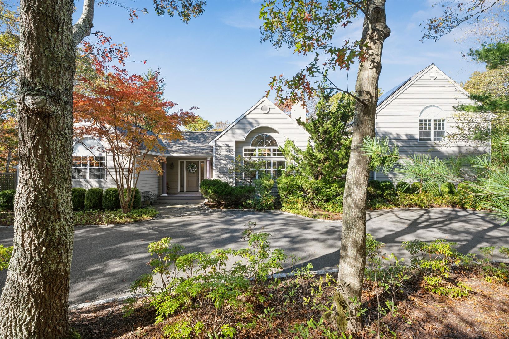  Hamptons Living With Privacy
