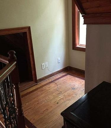 2nd image of 350 Oakridge Dr