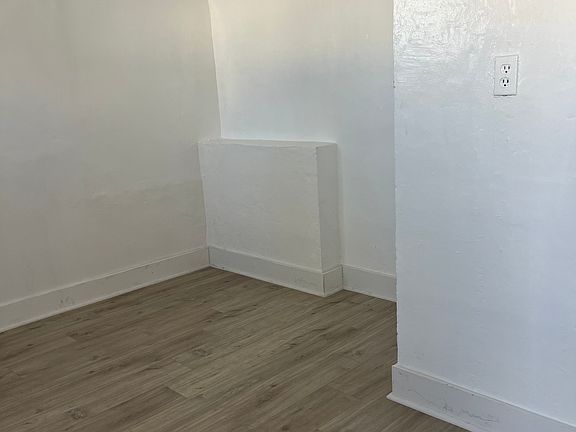 5th image of 6970 Indian Creek Dr APT 1
