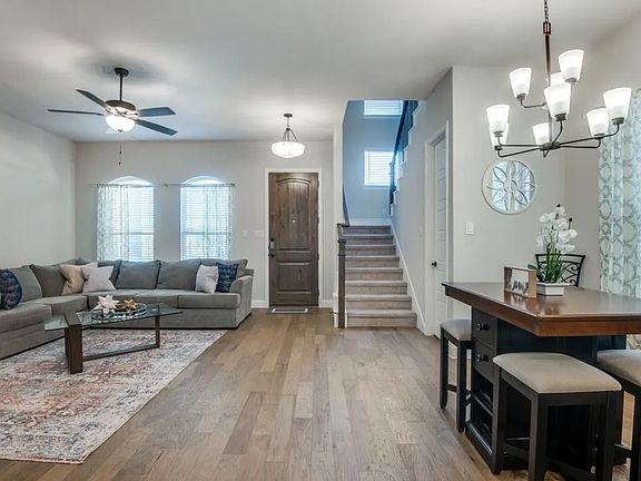 5th image of 7604 Regal Ln