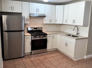 255 Hillcrest St, Staten Island, NY 10312
