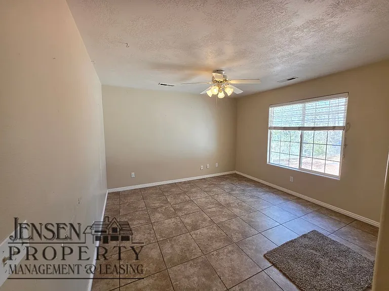 92 E Center St — Photo 17