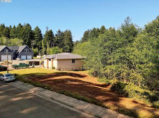 7006 W Park Ct, Brookings, OR