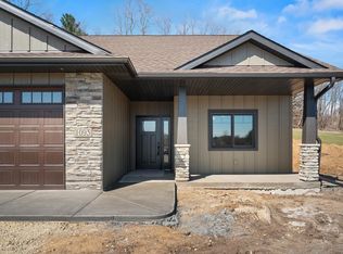 1079 Legend Ln, River Falls, WI 54022