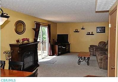 3rd image of 5845 Dena Dr
