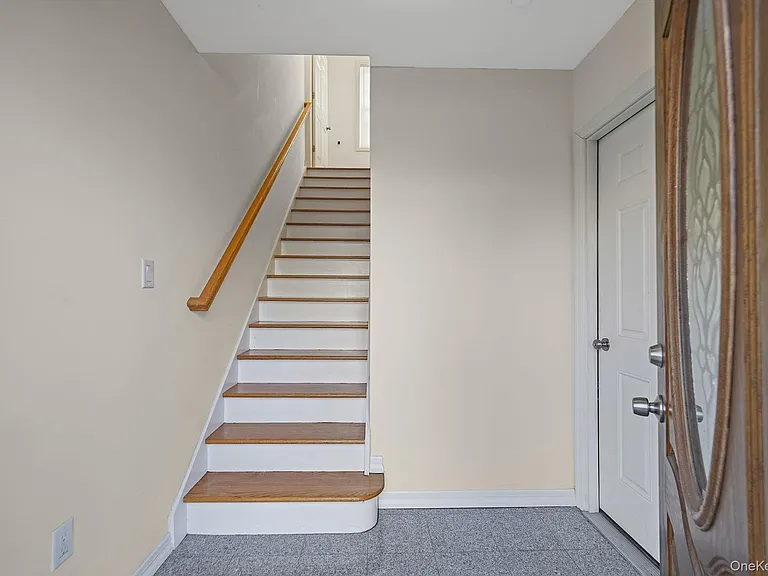 123 Clinton Ave #B — Photo 5