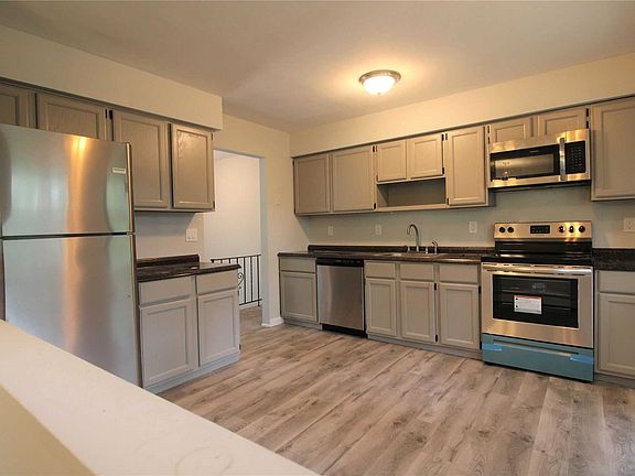 2nd image of 279 Auborn Ave