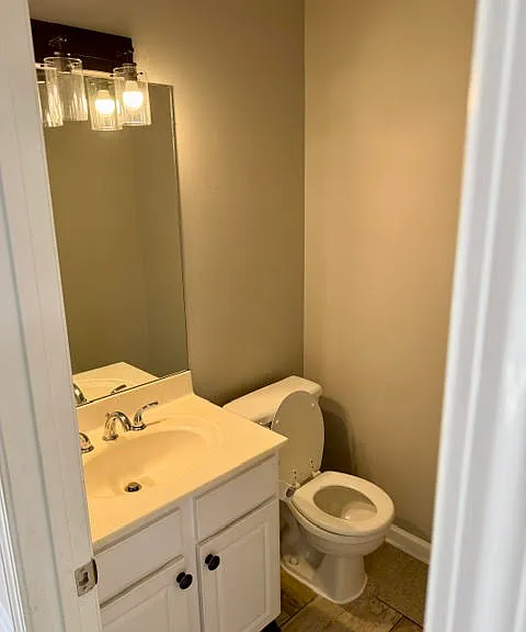 7545 Newstead Dr — Photo 20