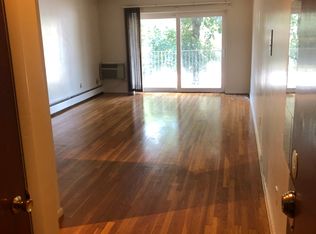 218 Spring St #30, West Roxbury, MA 02132