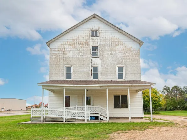 634 Bissell St, White Lake, WI 54491