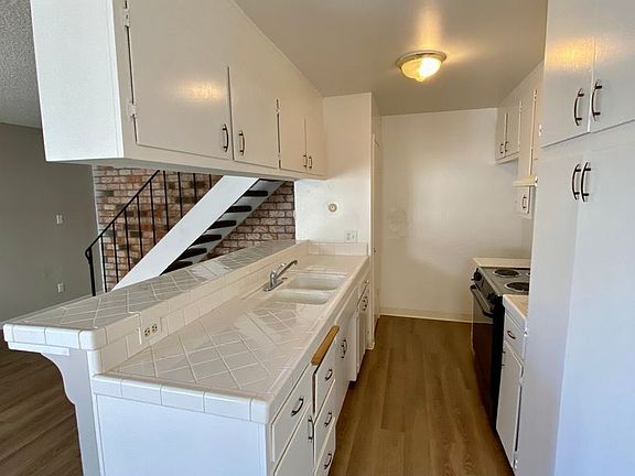 4th image of 2947 Monte Diablo Ave Unit 3