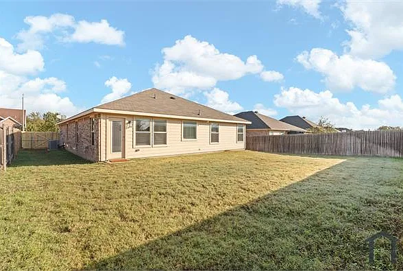 4013 Winter Springs Dr — Photo 15