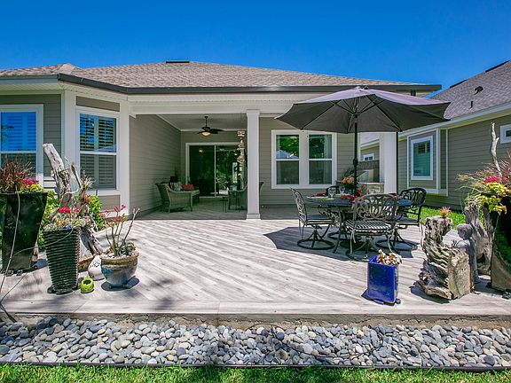 5th image of 102 Lazy Crest Dr
