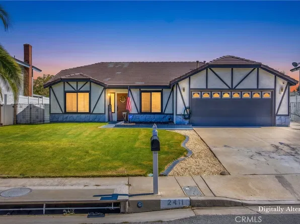 2411 Peacock Ln, Corona, CA 92882