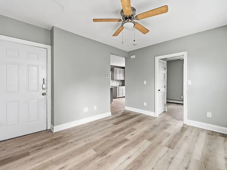 32 Lawrence St #1 — Photo 6