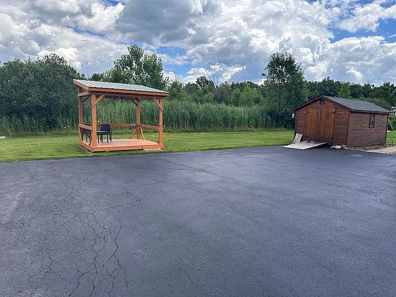 2nd image of 2751 Alder Creek Dr S #4