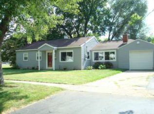 1414 E Sugnet Rd, Midland, MI 48642