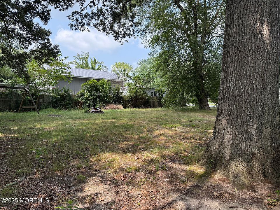 2nd image of 144 Red Bank Avenue