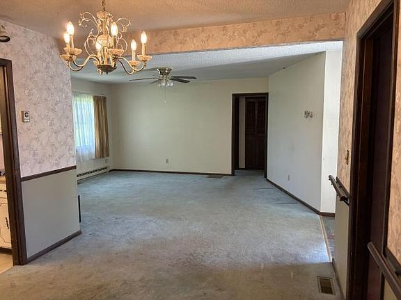 5th image of 46 Drumcliffe Dr