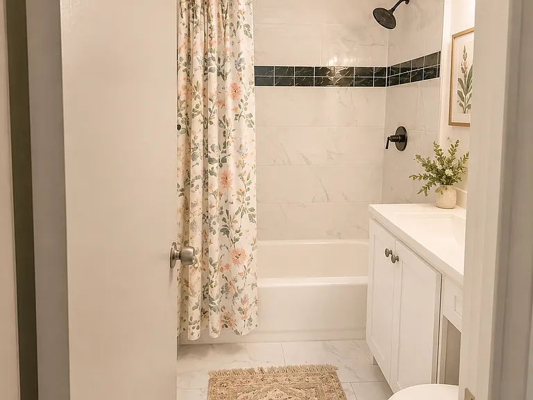 3335 Benton St #7 — Photo 5