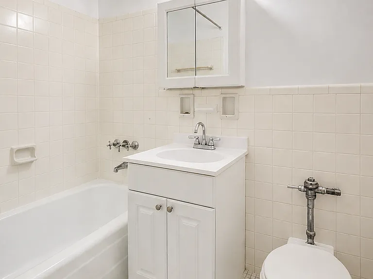 540 Ocean Pkwy #614 — Photo 7