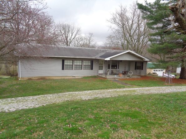 320 N Highfill Chapel Rd, Taswell, IN 47175