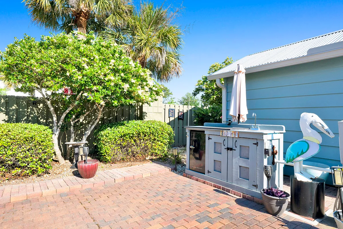 Building Photo - 4650 Griffith Marina Rd #2A