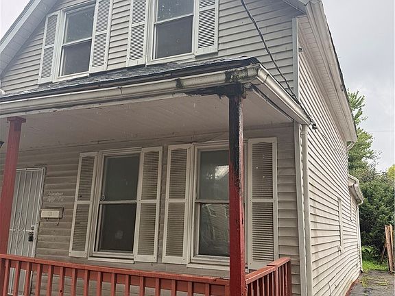 3rd image of 1956 W 50th St