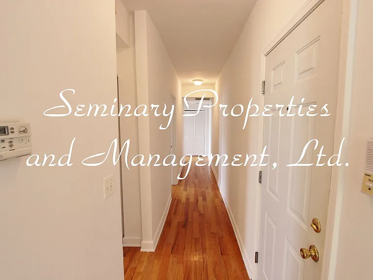 Great apartments in the heart of Uptown, one block from the red line — Photo 70