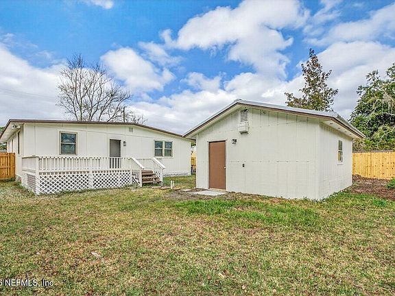3rd image of 10321 E BRIARCLIFF Road