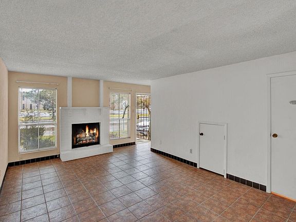 5th image of 1500 Bay Area Blvd APT J147