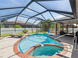 1913 SW 51st Ter, Cape Coral, FL 33914