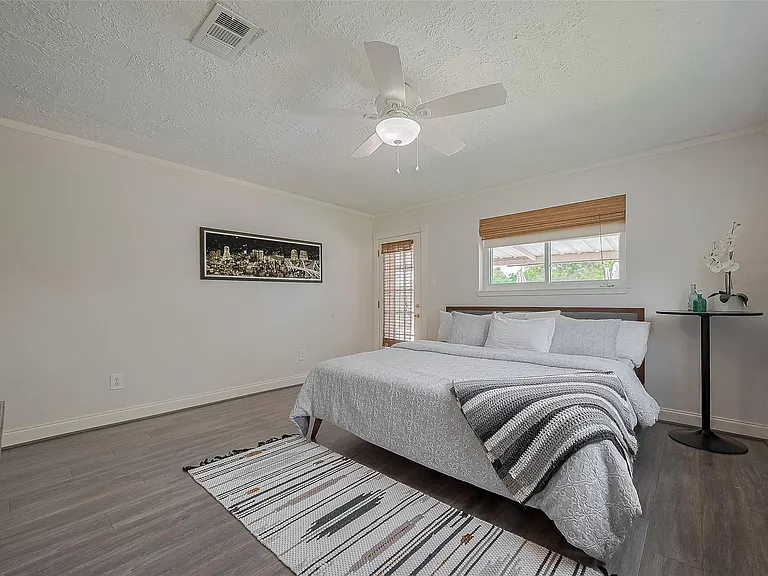 9526 Sandy Ln — Photo 30