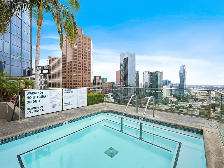 1100 Wilshire Blvd #2607 — Photo 24