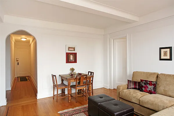 Rented by Corcoran | media 24