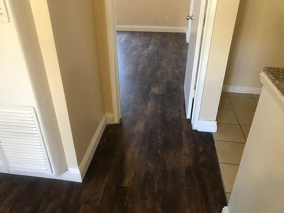 5th image of 16433 Woodruff Ave #4