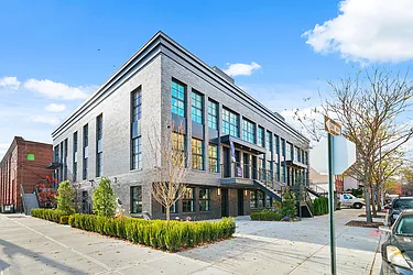 Sold by Avenue Sotheby's International Realty
